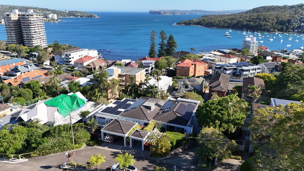 Commercial flat roof solar optimisation